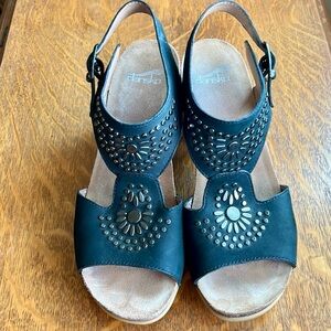 Dansko Deandra Sandals Black Nubuck Leather Studded Details Slingback Size 39